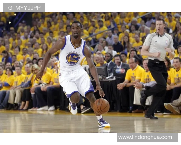 哈里森巴恩斯：从新秀到全能球员的成长之路与篮球智慧